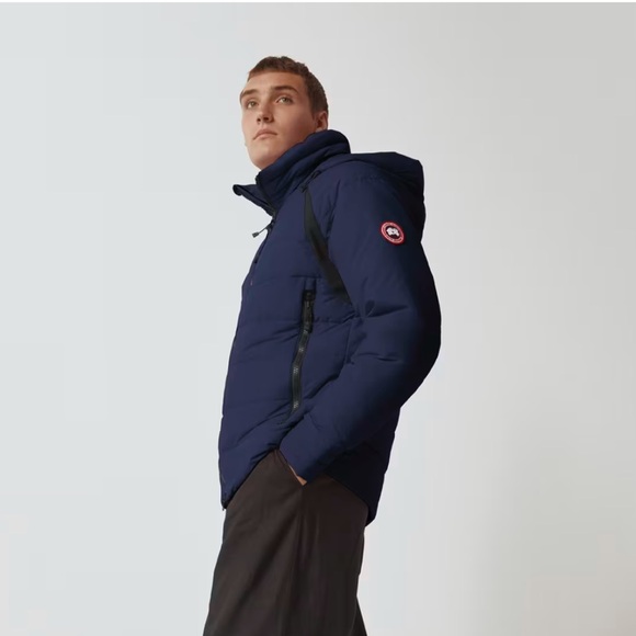 Canada Goose HyBridge Base Jacket - Picture 2 of 5